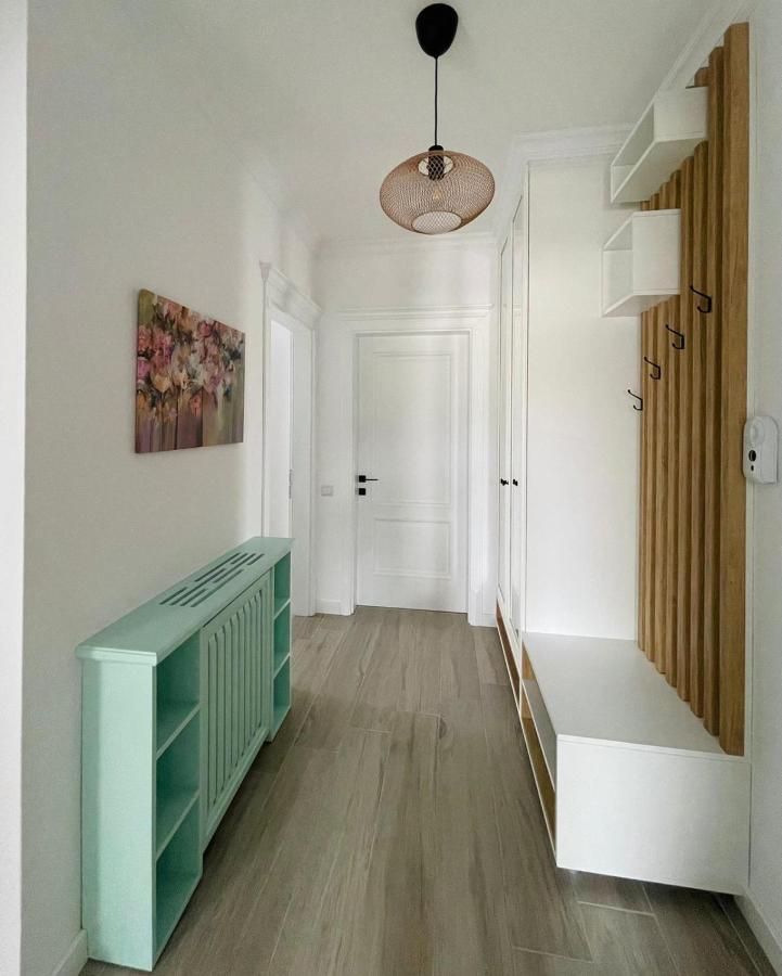 Apartament Crai Zărneşti エクステリア 写真