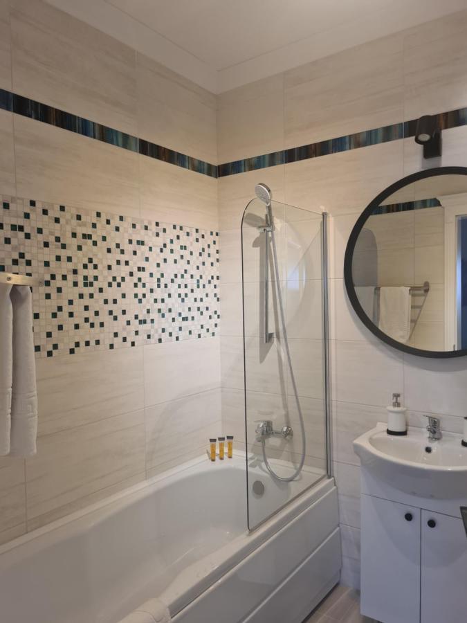 Apartament Crai Zărneşti エクステリア 写真