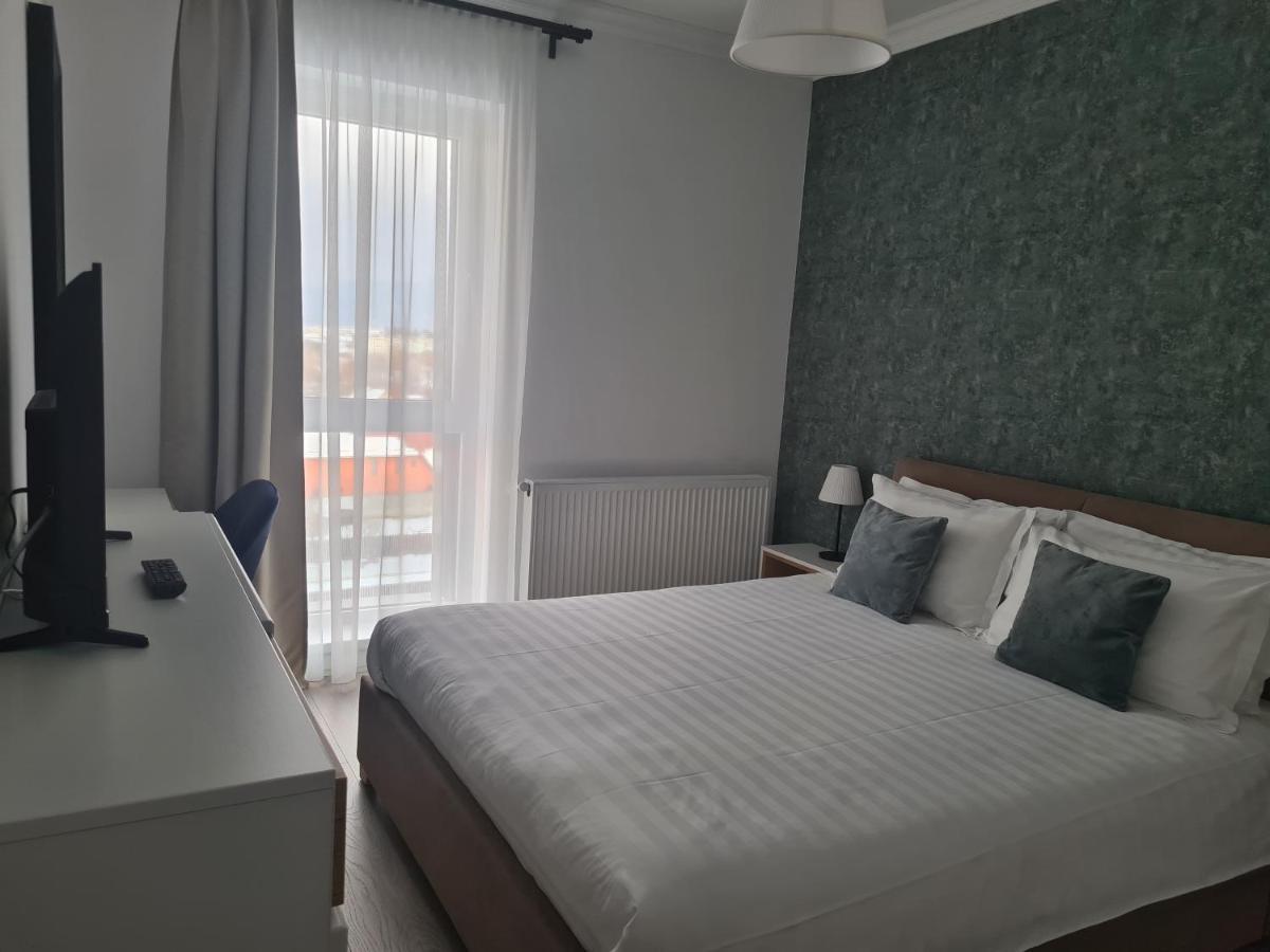 Apartament Crai Zărneşti エクステリア 写真